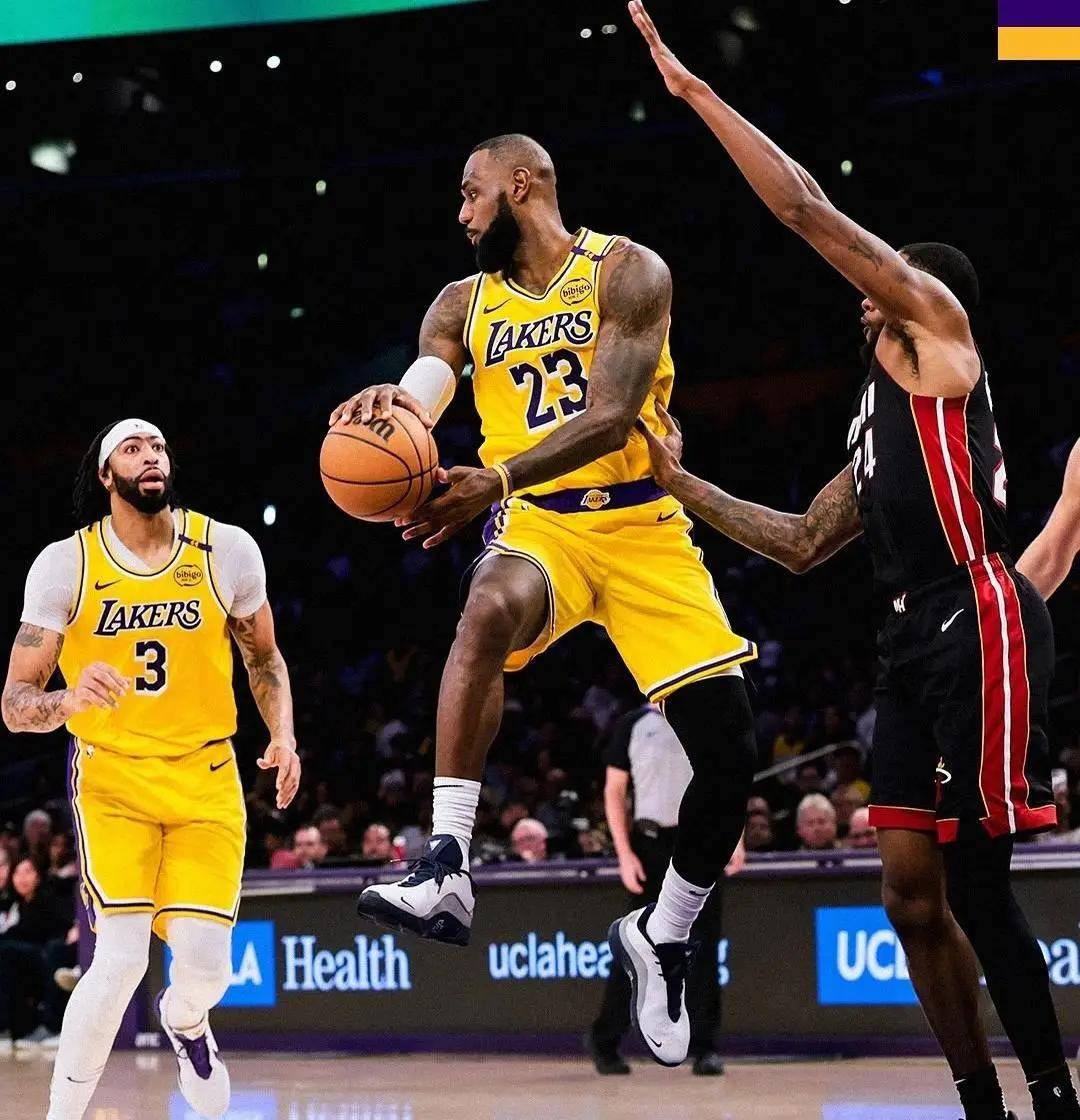 浓眉哥连续七场比赛得分超过出色发挥，C9不断突破！