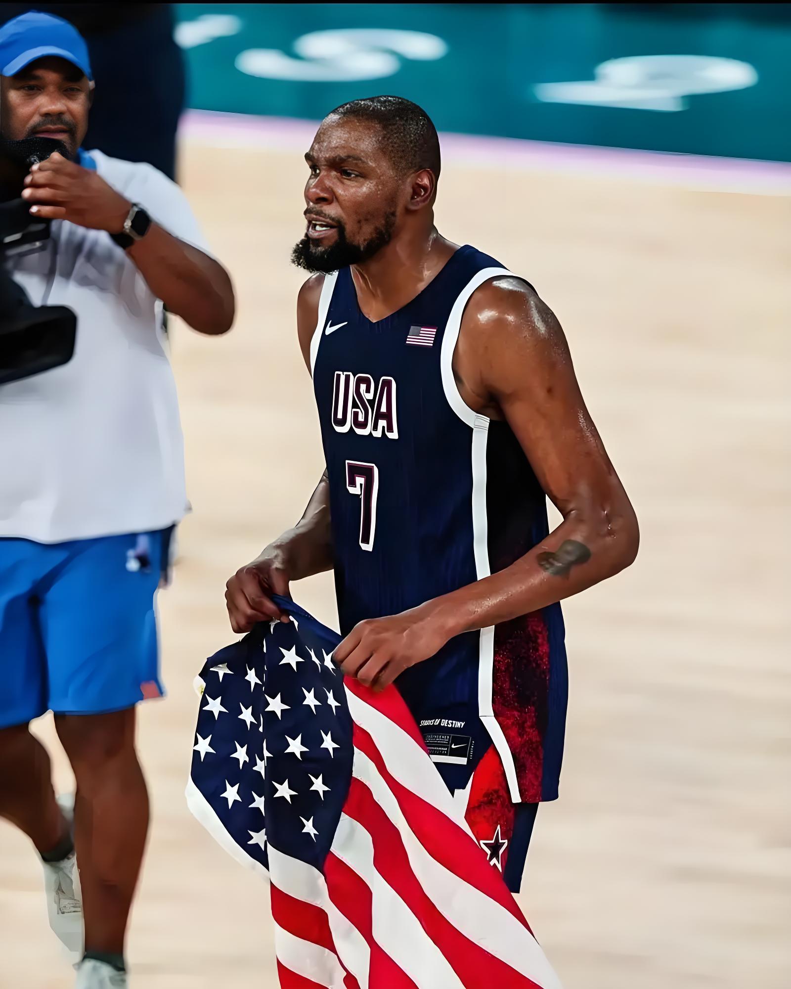 九游体育入口-表现优异引发热议！，Doinb在美国队比赛中爆冷赛场气氛高涨-九游体育入口