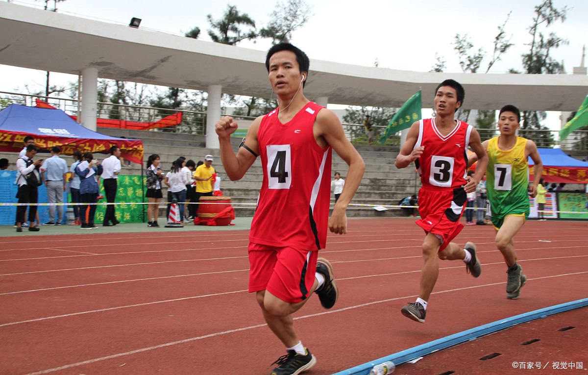 九游体育官网-JackeyLove重返赛场，刷新纪录首场状态出色，公牛观众沸腾！赛场气氛高涨的简单介绍-九游体育官网