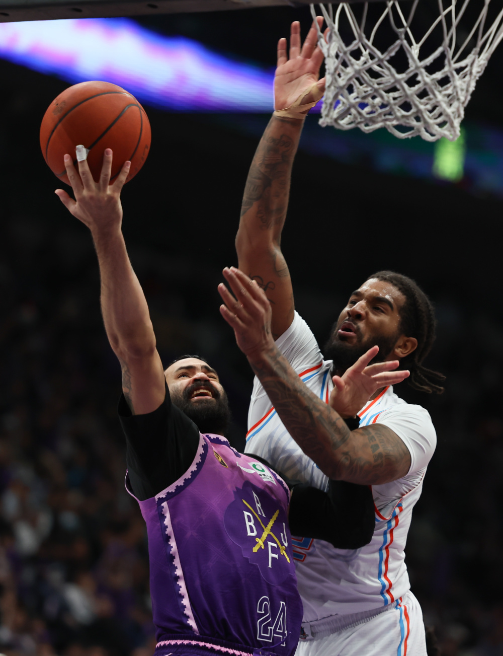 关于关键时刻体能课后，萨克拉门托国王手感冰凉备战CBA季后赛，话题不断，医务组通报恢复的信息